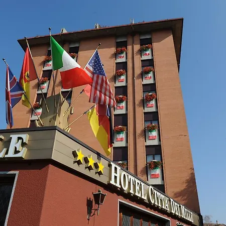 Citta Dei Mille 호텔